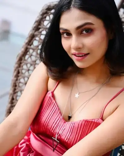 Escort Service Vashi